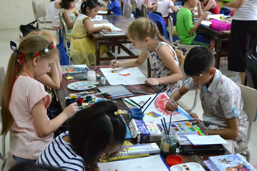 Nụ cười, ánh mắt trẻ thơ là động lực lớn lao