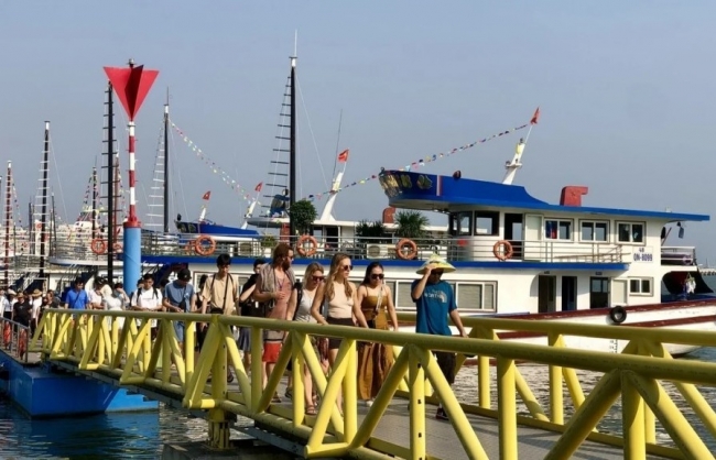 Quảng Ninh thu ngân sách trên 23.000 tỷ đồng sau 5 tháng đầu năm