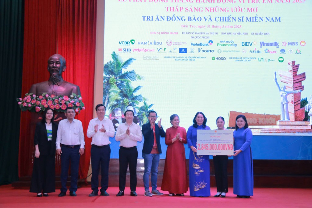Hội Bảo vệ quyền trẻ em Việt Nam Thắp sáng những ước mơ - Tri ân đồng bào chiến sĩ miền Nam