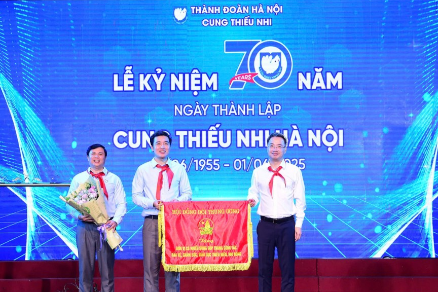 Cung Thiếu 