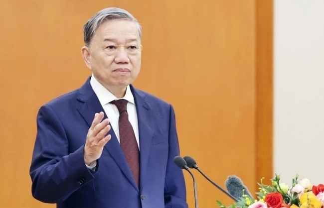 Tổng Bí thư Tô Lâm: Xây dựng văn hóa tiết kiệm, chống lãng phí trở thành “tự giác”, “tự nguyện”*