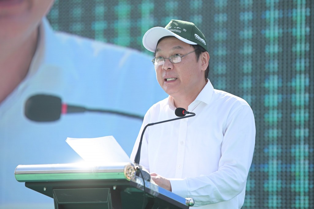 Thứ trưởng Bộ Nông nghiệp và Môi trường Lê Công Thành phát biểu tại chương trình. 