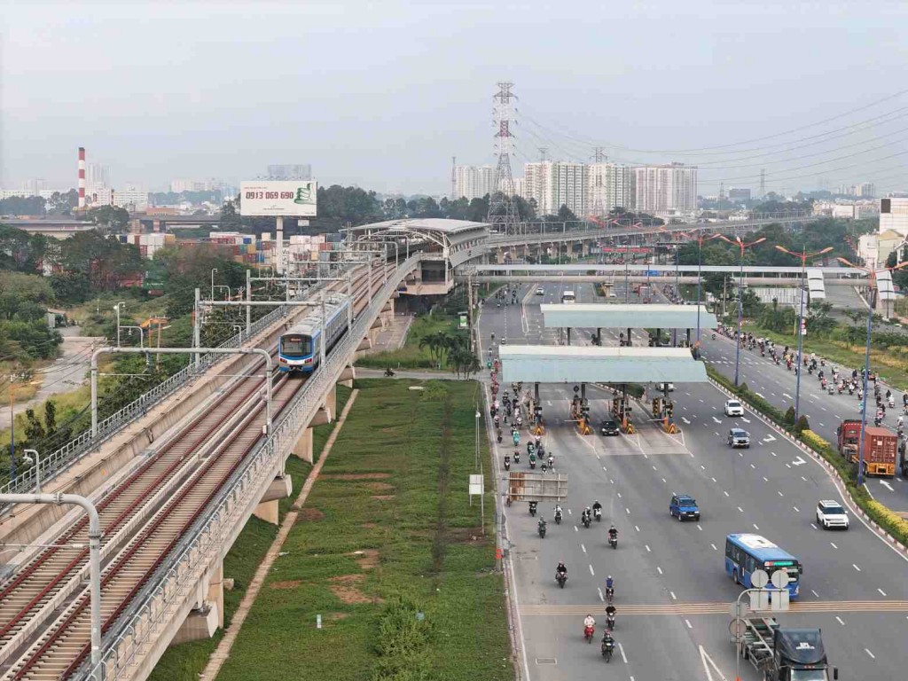 Metro số 2 sẽ đóng vai trò là trục giao thông công cộng chủ lực trong liên kết vùng giữa TP Hồ Chí Minh  – Bình Dương – Bình Phước