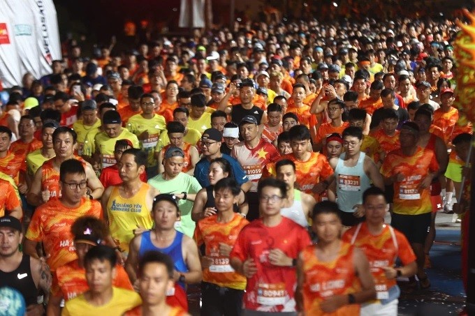 Khoảng 5.000 runner cùng tranh tài ở cự ly 21km. Đây là cự ly thu hút nhiều runner tham gia nhất Khoảng 5.000 runner cùng tranh tài ở cự ly 21km. Đây là cự ly thu hút nhiều runner tham gia nhất