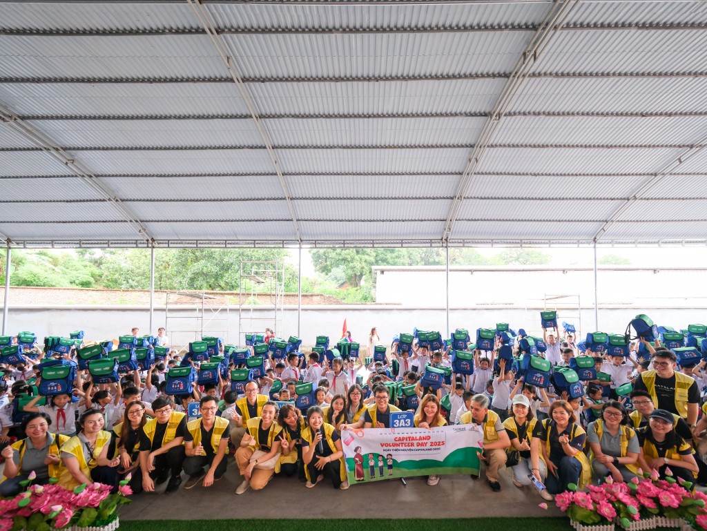 Lễ tổng kết năm học của chương trình thường niên “Trường học CapitaLand Hy vọng,” diễn ra từ ngày 26-29/5 tại năm điểm trường, đã thu hút sự tham gia của hơn 1.700 học sinh trong năm nay