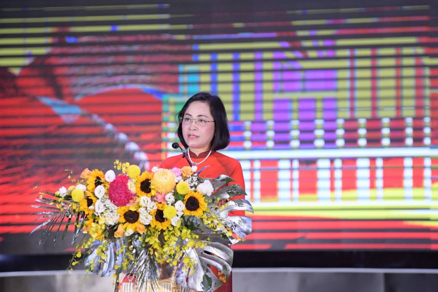  Phó Chủ tịch Quốc hội Nguyễn Thị Thanh 