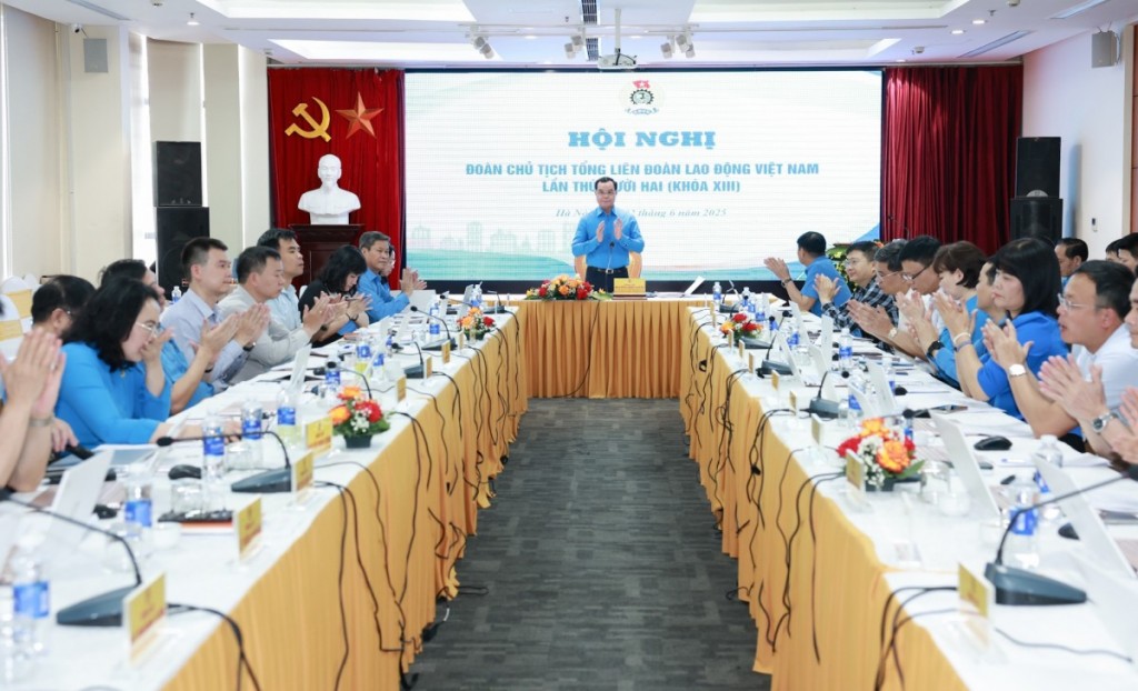 Nâng cao hiệu quả, chăm lo tốt hơn cho đoàn viên, người lao động