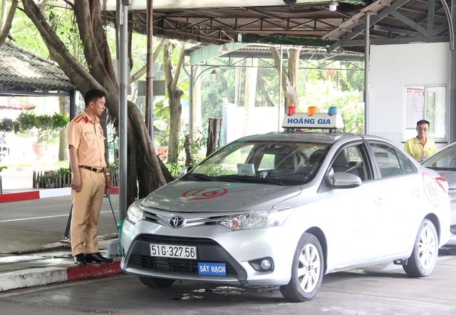 Nâng cao nhận thức và trách nhiệm của người lái xe