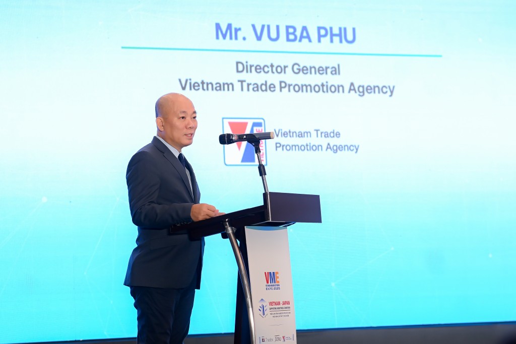 Ông Vũ Bá Phú, Cục trưởng, VIETRADE