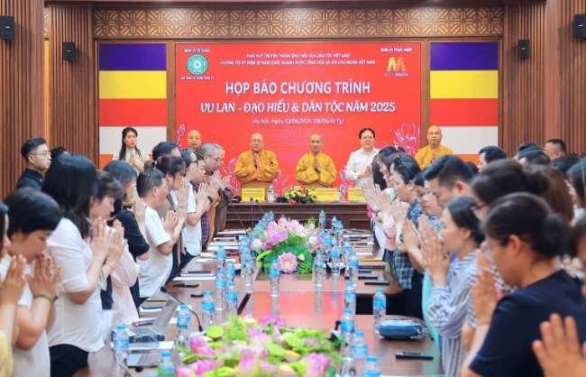 Phát huy đạo lý “Uống nước nhớ nguồn”, báo ân tiền nhân