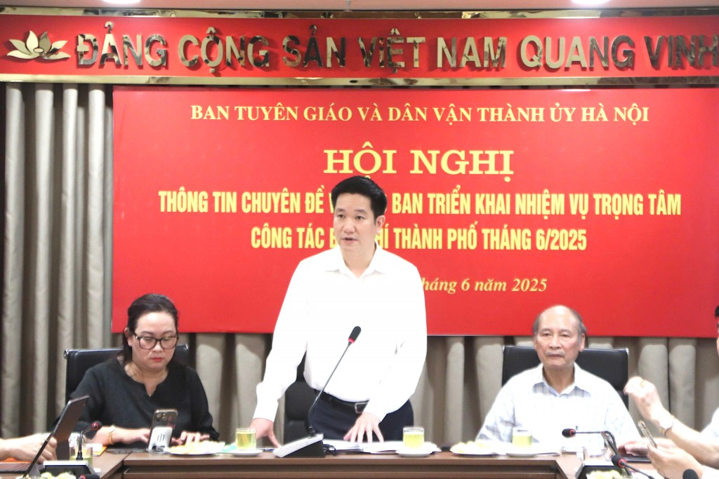 Mở chuyên trang, chuyên mục, nâng cao chất lượng tuyên truyền Đại hội Đảng