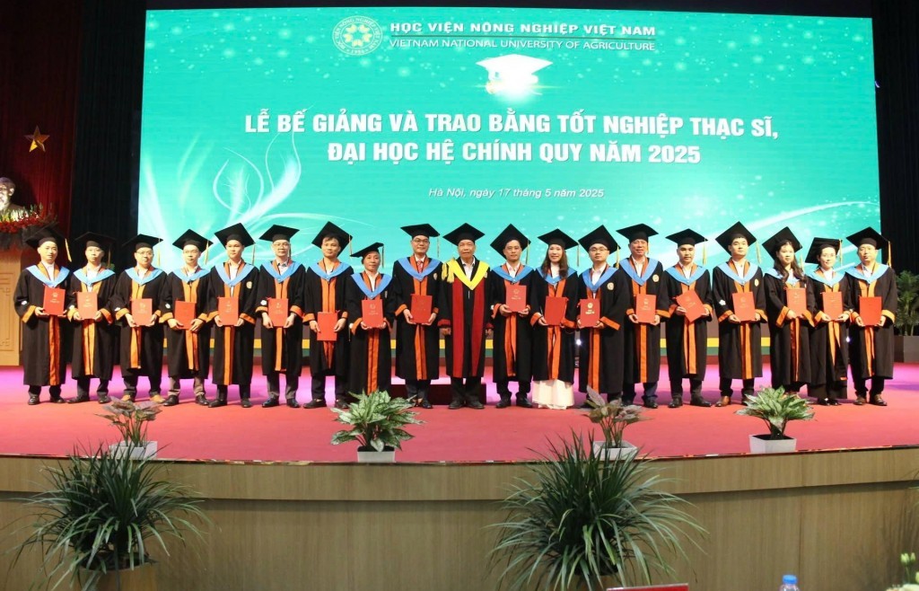 Đào tạo chuyên sâu, đón đầu xu thế