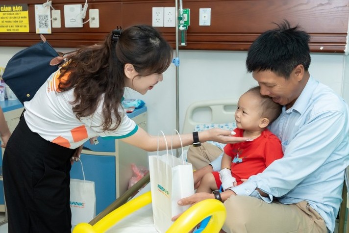 Kết nối y tế - tài chính - công nghệ: ABBANK và Y tế 315 chung tay vì cộng đồng khỏe mạnh