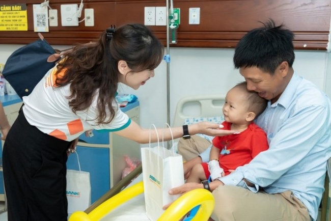 Kết nối y tế - tài chính - công nghệ: ABBANK và Y tế 315 chung tay vì cộng đồng khỏe mạnh