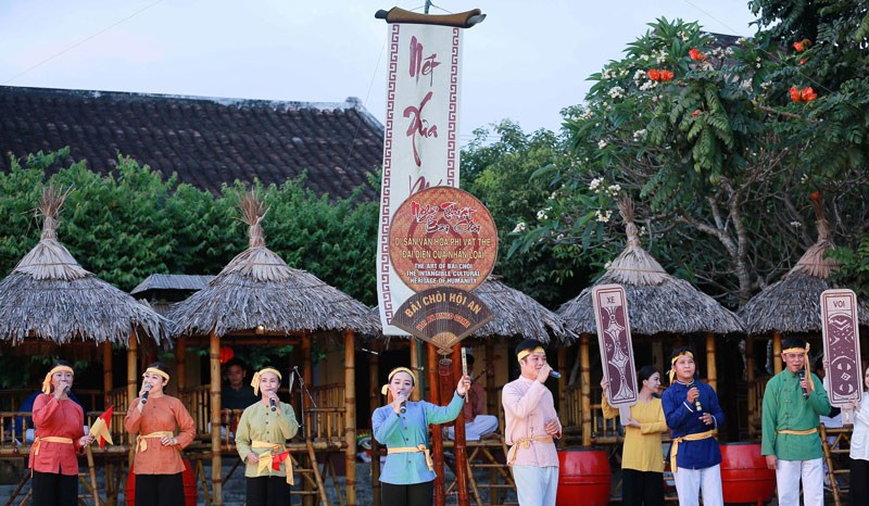 Liên hoan nghệ thuật bài chòi các CLB tỉnh Quảng Nam diễn ra tại Trung tâm Văn hóa Quảng Nam (TP Tam Kỳ) từ ngày 21 - 23/6.