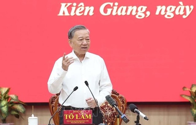 Tổng Bí thư Tô Lâm: Kiến tạo trục phát triển “núi - đồng bằng - biên giới - biển đảo”