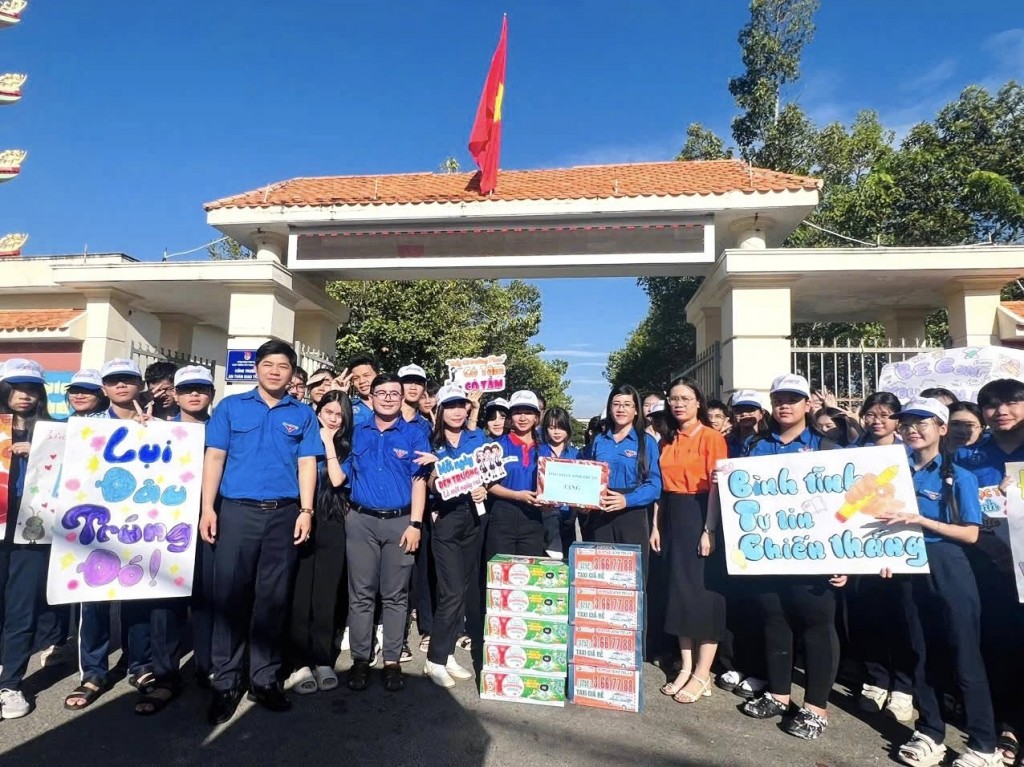 Tuổi trẻ Bình Thuận xung kích, đồng hành cùng sĩ tử mùa thi 2025