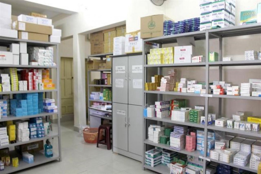Hàng loạt nhà thuốc bị xử phạt (ảnh Sở Y tế)