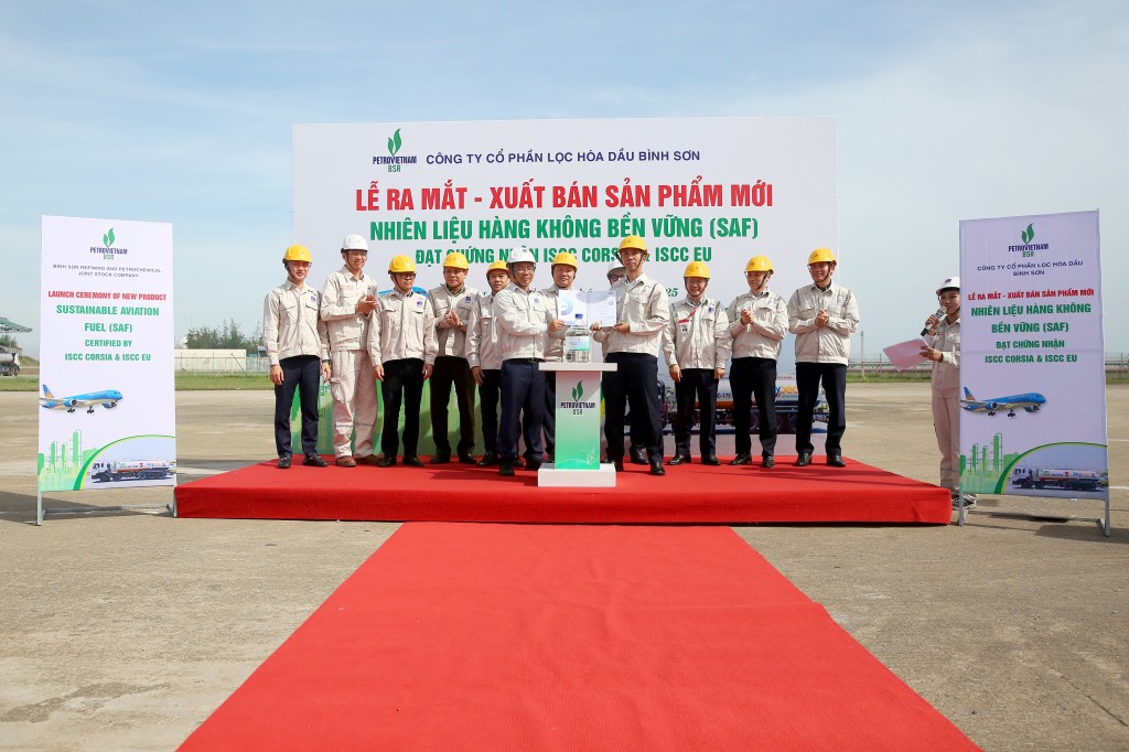 BSR xuất bán lô sản phẩm mới Nhiên liệu hàng không bền vững (SAF)