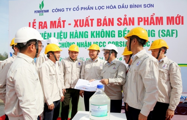 BSR xuất bán lô sản phẩm mới Nhiên liệu hàng không bền vững (SAF)