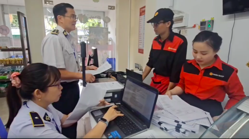 Bình Dương kiểm tra đột xuất hệ thống cửa hàng của C.P Việt Nam
