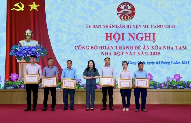 Huyện Mù Cang Chải hoàn thành mục tiêu xóa nhà tạm, dột nát
