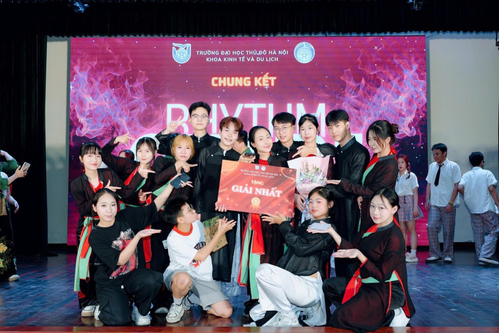 Sinh viên được tham gia nhiều hoạt động ngoại khóa bổ ích, phát triển các kỹ năng cần thiết