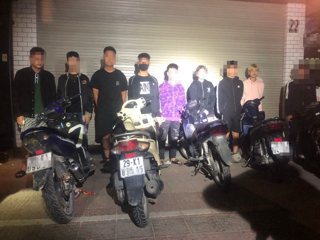 Bài 3: Bài học đắt giá cho cả con và cha mẹ