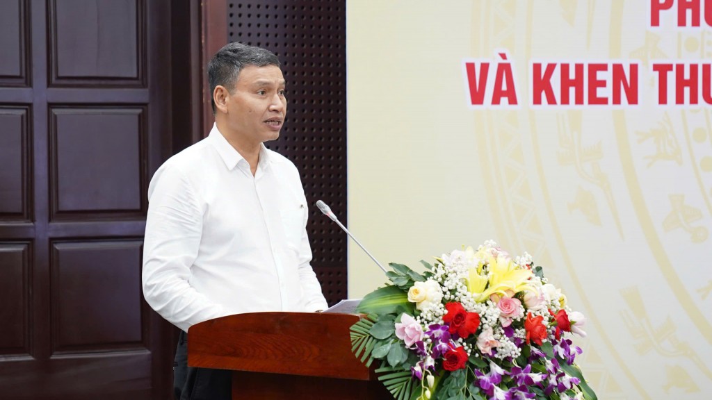 Phó Chủ tịch Thường trực UBND TP Đà Nẵng Hồ Kỳ Minh phát biểu phát động phong trào “Bình dân học vụ số” (Ảnh Út Vũ)
