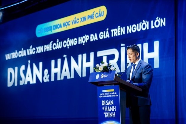 Ông Darrell Oh, Tổng Giám đốc Pfizer Việt Nam phát biểu khai mạc tại chuỗi hội nghị