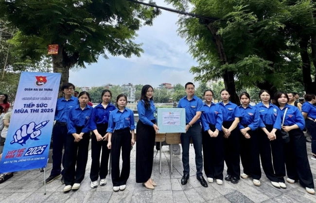 Tiếp động lực, cổ vũ tinh thần cho thí sinh thi vào lớp 10