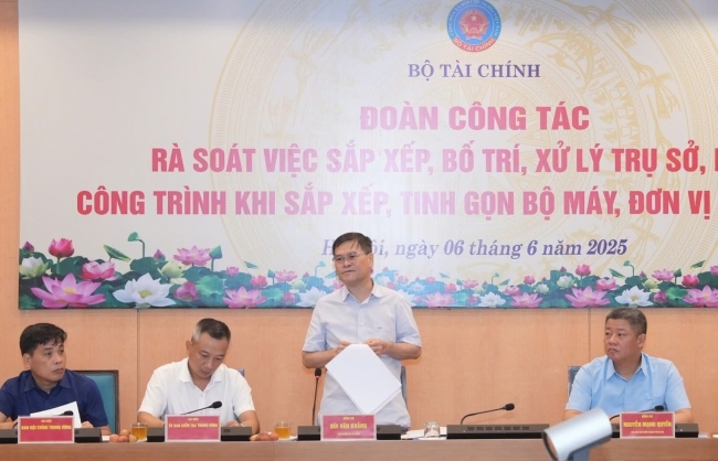 Không để lãng phí tài sản công sau sắp xếp đơn vị hành chính