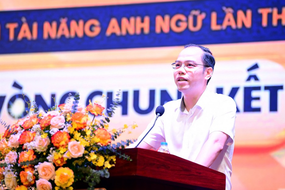 Phó Bí thư Thành đoàn, Chủ tịch Hội Sinh viên thành phố Hà Nội Nguyễn Tiến Hưng 
