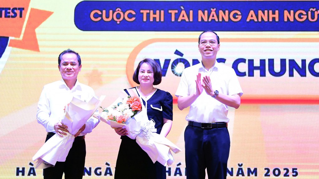 Phó Bí thư Thành đoàn, Chủ tịch Hội Sinh viên thành phố Hà Nội Nguyễn Tiến Hưng 