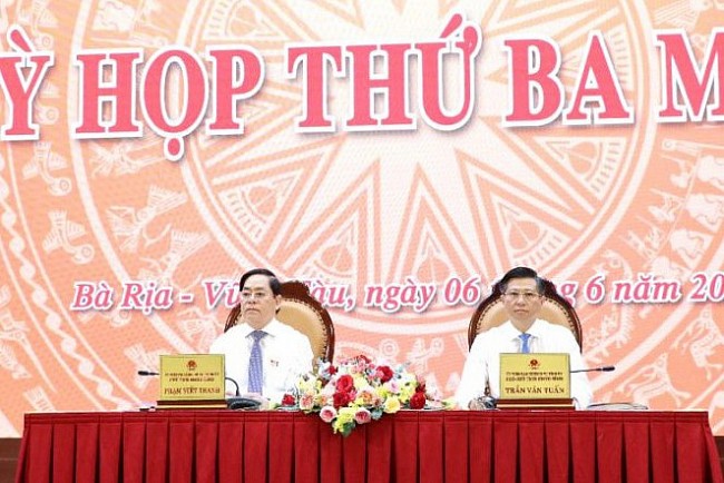 Thông qua nhiều nội dung quan trọng thúc đẩy kinh tế - xã hội