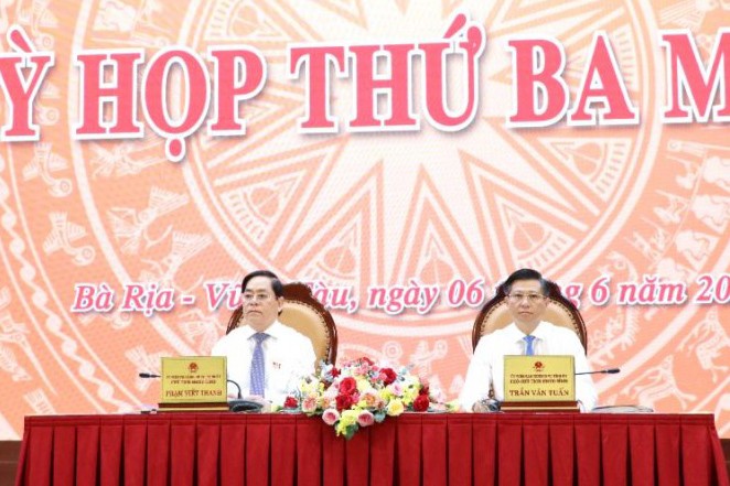 Thông qua nhiều nội dung quan trọng thúc đẩy kinh tế - xã hội
