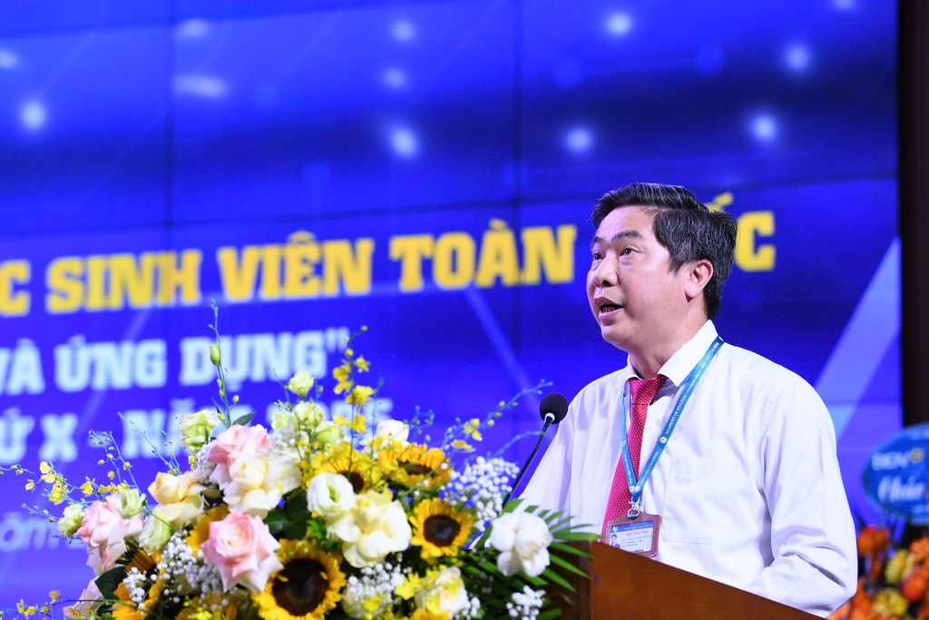 PGS.TS NGƯT. Nguyễn Đào Tùng, Giám đốc Học viện Tài chính