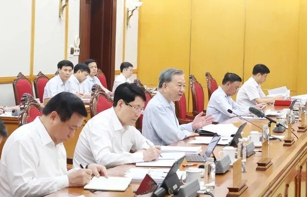 Bộ Chính trị, Ban Bí thư kết luận về sắp xếp tổ chức bộ máy và đơn vị hành chính