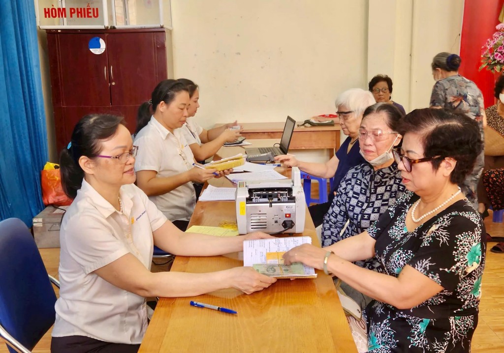 Bổ sung nhiều phương án chi trả lương hưu từ ngày 1/7
