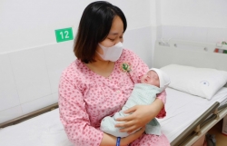 Cứu trẻ sinh cực non 24 tuần chỉ nặng 600gr