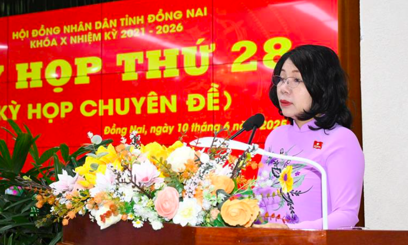 Thông qua nhiều quyết sách tạo đà phát triển kinh tế - xã hội