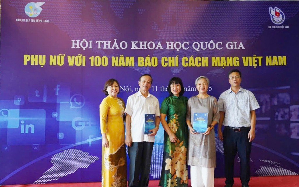 Báo chí Cách mạng - 100 năm đồng hành cùng phong trào phụ nữ