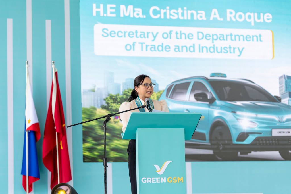 Bà Ma. Cristina A. Roque - Bộ trưởng Bộ Công Thương (DTI) phát biểu tại sự kiện