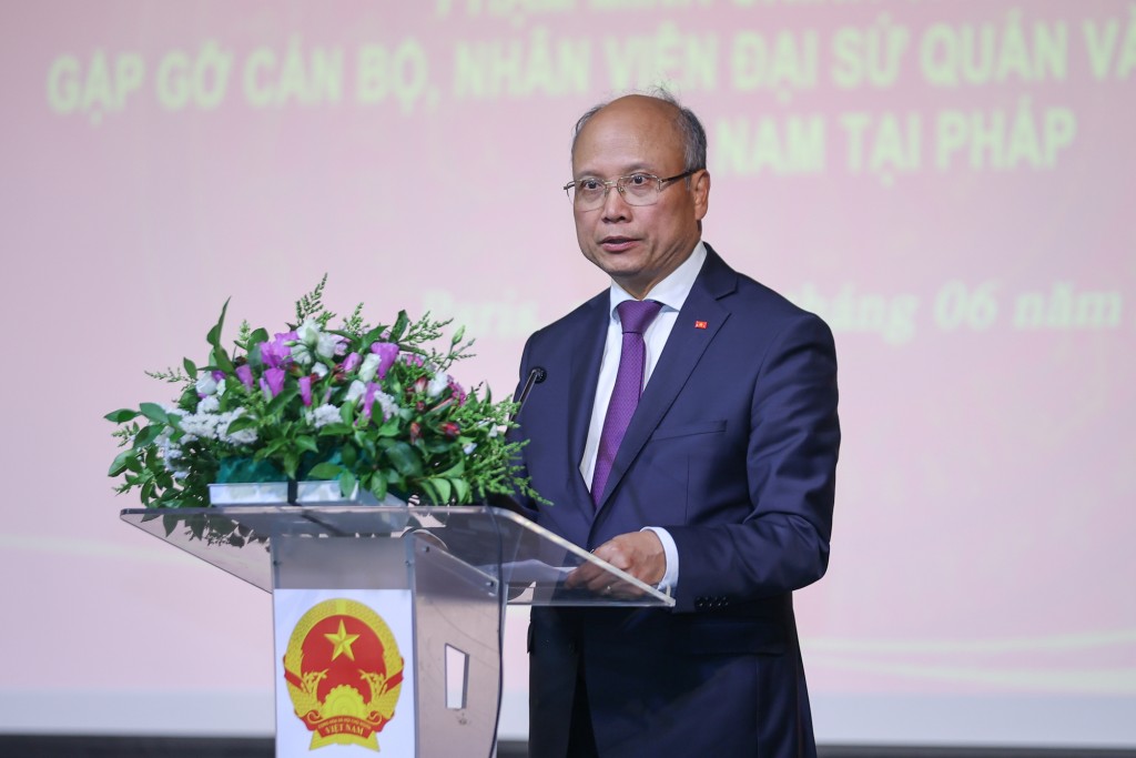 Đại sứ Việt Nam tại Pháp Đinh Toàn Thắng cho biết, hiện cộng đồng người Việt tại Pháp có hơn 300.000 người; đội ngũ trí thức đông đảo với khoảng 50.000 người và hàng ngàn doanh nhân - Ảnh: VGP/Nhật Bắc