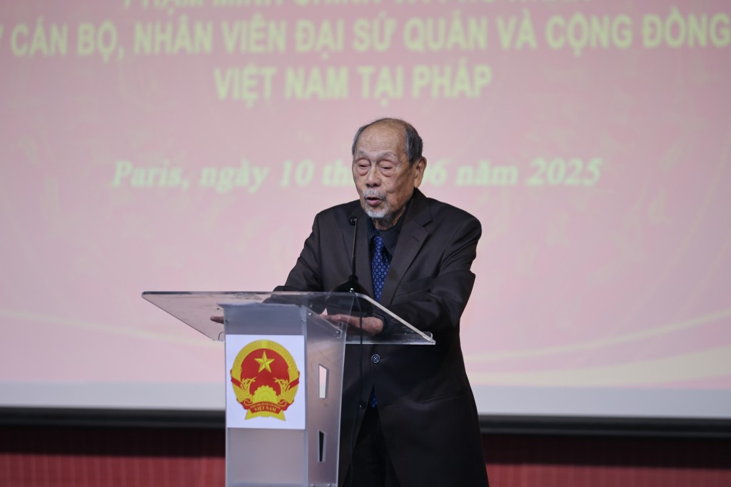 Ông Nguyễn Văn Bổn, nguyên Chủ tịch Hội người Việt Nam tại Pháp tin tưởng Việt Nam sẽ vững bước tiến vào kỷ nguyên vươn mình - Ảnh: VGP/Nhật Bắc