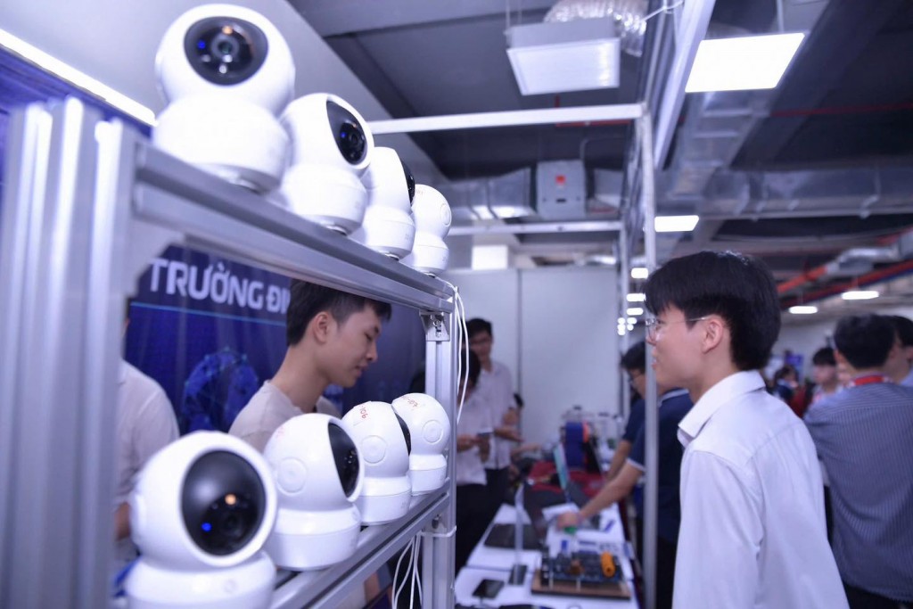 Bài 2: Mở lối tiếp cận nguồn lực cho startup trẻ