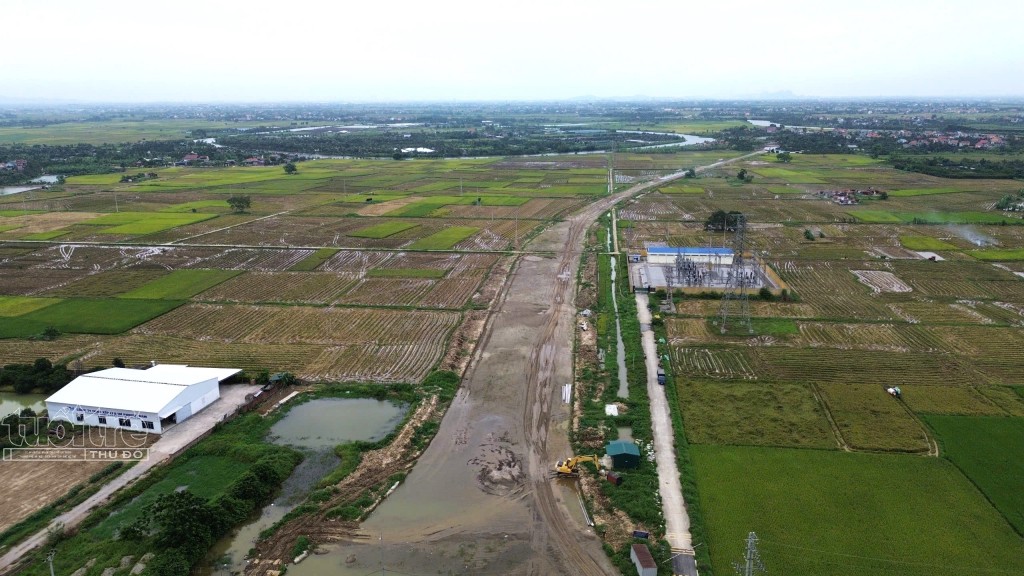 Kim Thành (Hải Dương): Đẩy nhanh xây dựng tuyến đường trục Đông - Tây