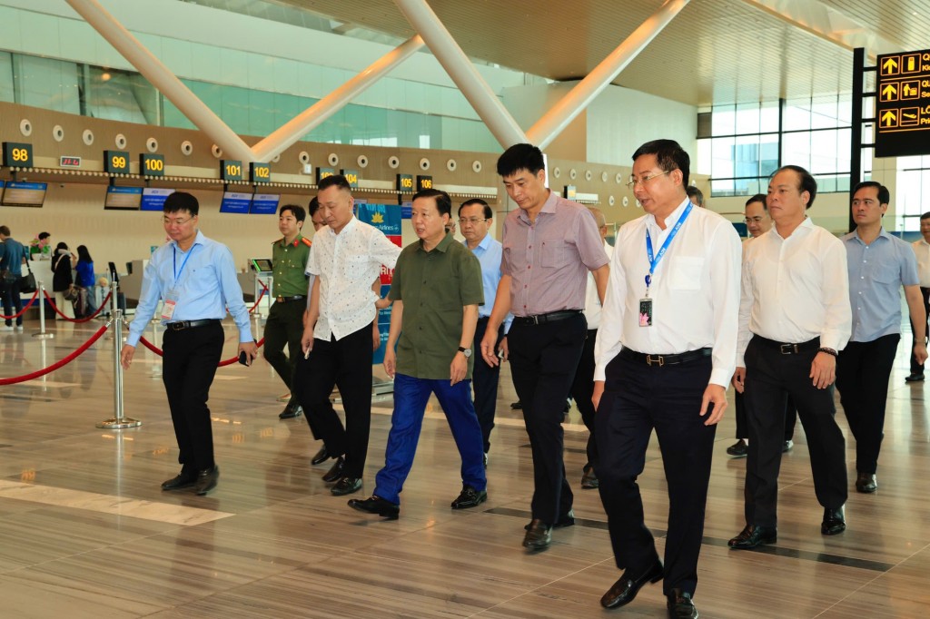 Nhà ga hành khách T3 - Cảng hàng không quốc tế Tân Sơn Nhất là công trình trọng điểm quốc gia đang trong giai đoạn vận hành, khai thác thử nghiệm có điều kiện - Ảnh: VGP/Minh Khôi