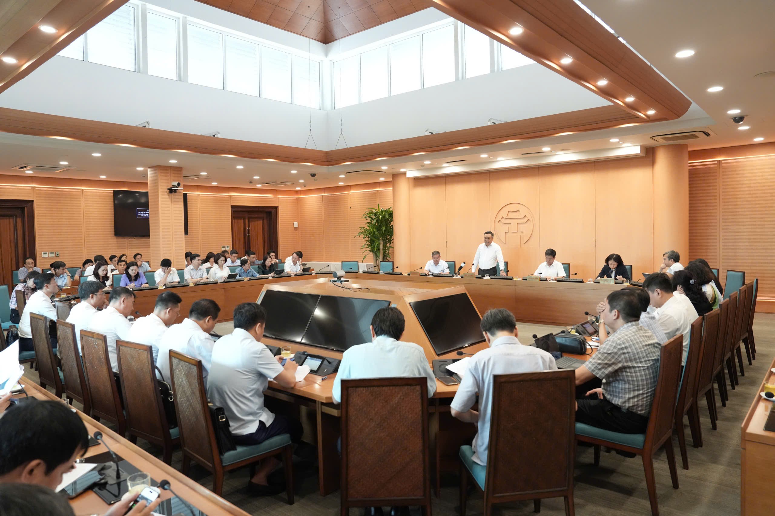 Thông qua phương án vận hành 126 xã, phường mới của TP Hà Nội
