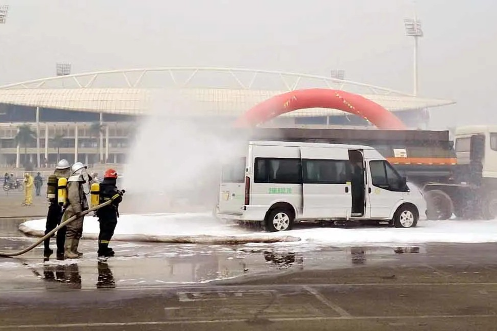 Diễn tập ứng phó sự cố hóa chất độc TP Hà Nội năm 2024 tại Quảng trường Mỹ Đình